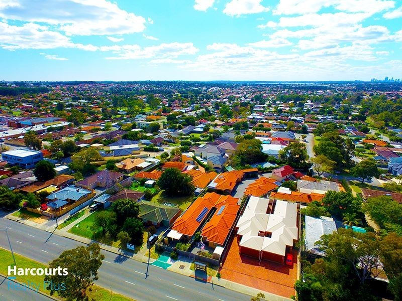 35 South Street, Kardinya WA 6163