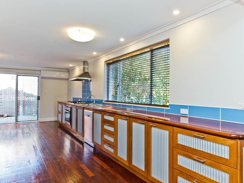 7 Offley Street, Hamilton Hill WA 6163