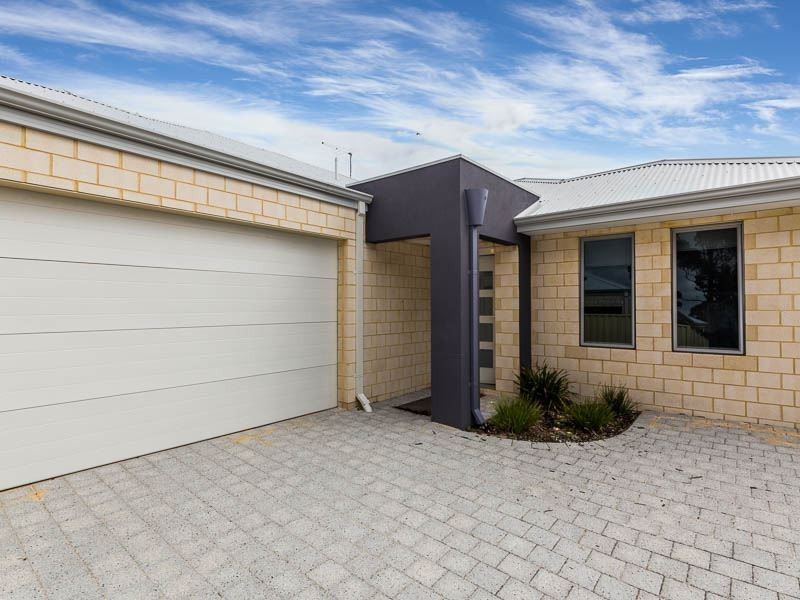 3/11 Skeahan Street, Spearwood WA 6163
