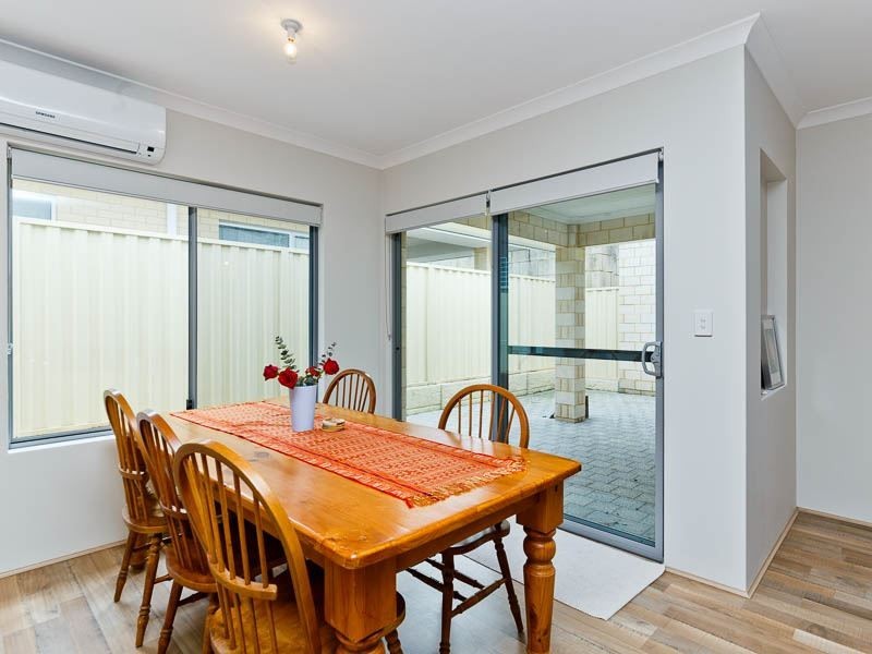 3/11 Skeahan Street, Spearwood WA 6163