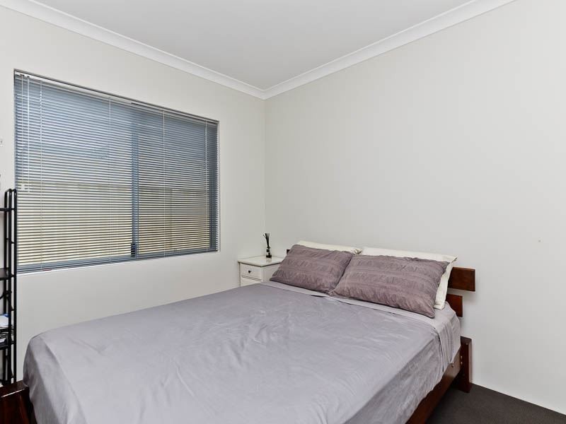 3/11 Skeahan Street, Spearwood WA 6163