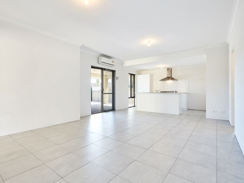 39B Hamilton Road, Hamilton Hill WA 6163