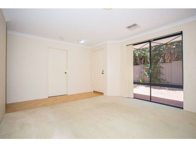 14A Oldham Crescent, Hilton WA 6163