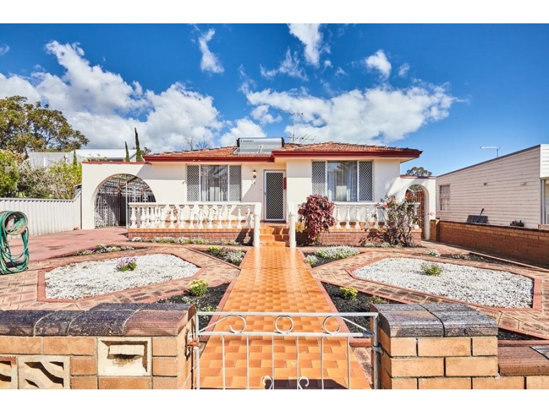 47 Stevens Street, White Gum Valley WA 6162