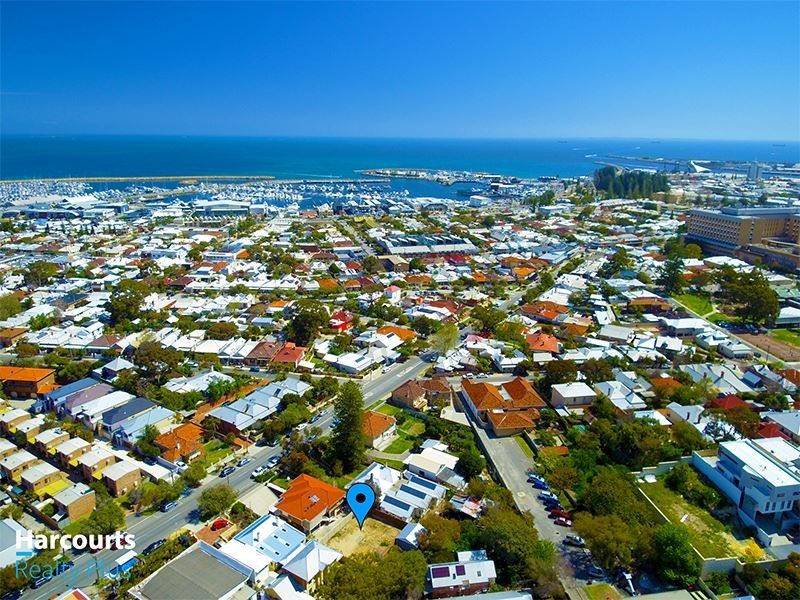 10 Henville Street, Fremantle WA 6160