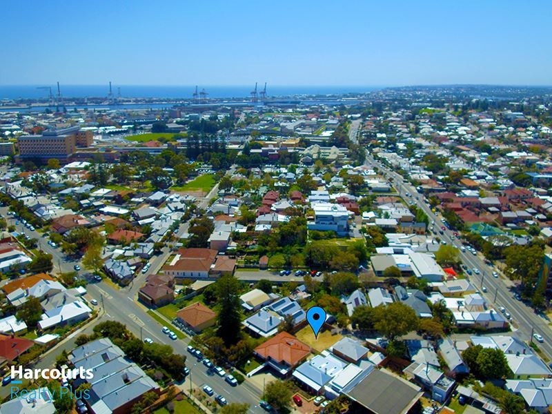 10 Henville Street, Fremantle WA 6160