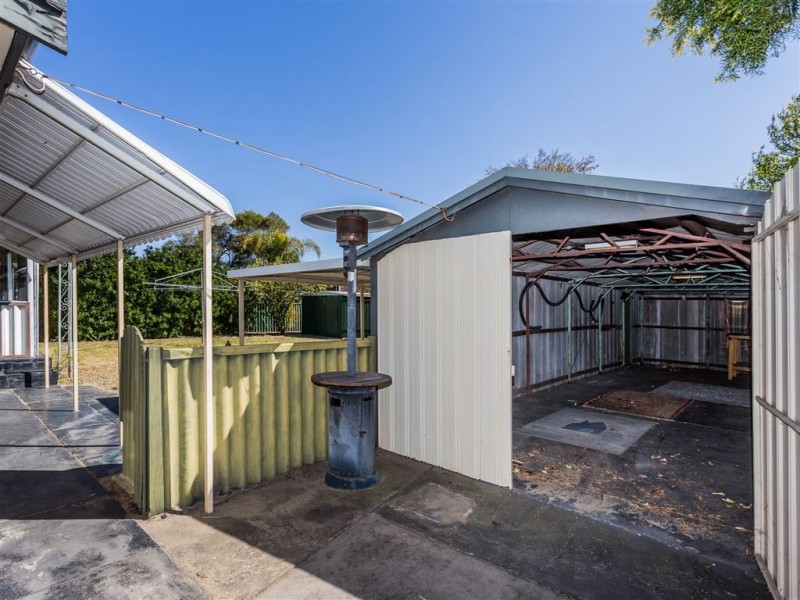 15 Fitzwater Way, Spearwood WA 6163
