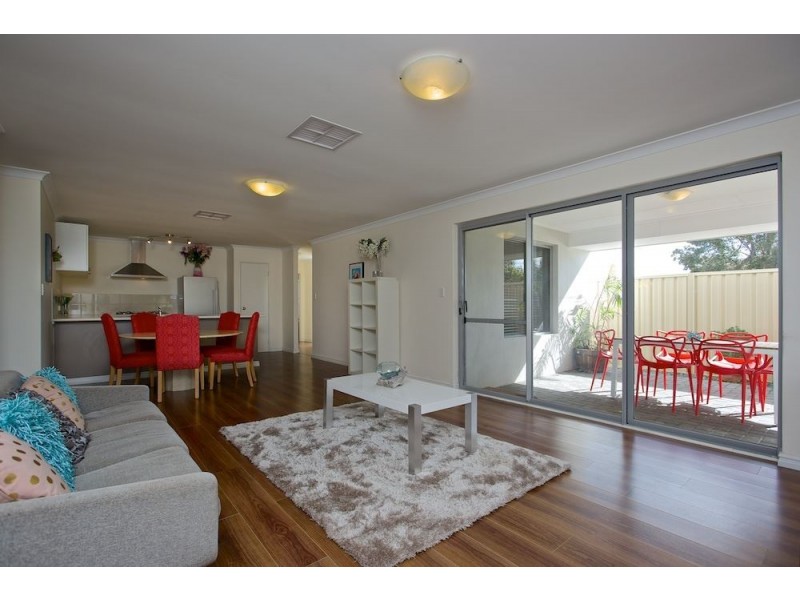 14A Erpingham Road, Hamilton Hill WA 6163