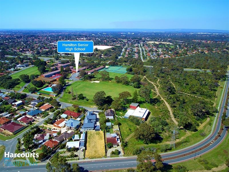 184 Forrest Road, Hamilton Hill WA 6163