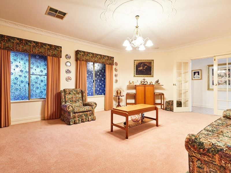 21 Constitution Gardens, Bibra Lake WA 6163