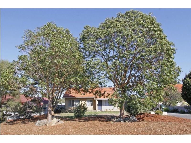 9 Leontes Way, Coolbellup WA 6163