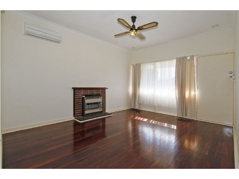 9 Leontes Way, Coolbellup WA 6163