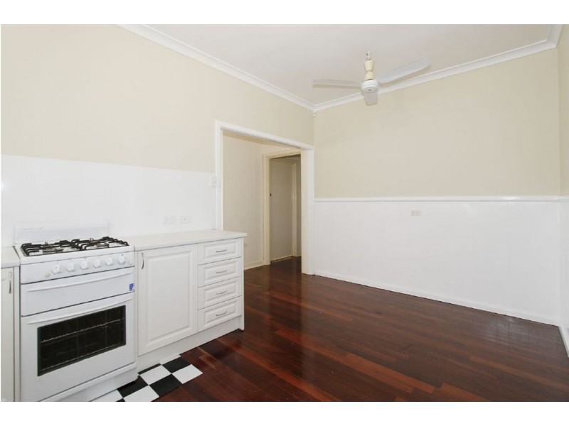 9 Leontes Way, Coolbellup WA 6163