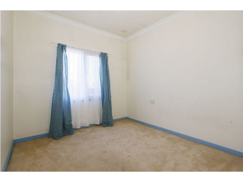 9 Leontes Way, Coolbellup WA 6163