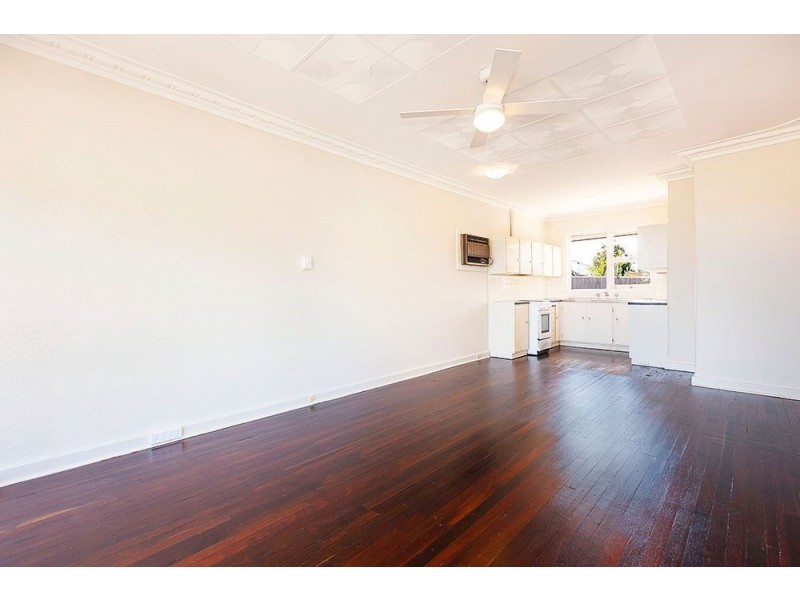 10 Kerry Street, Hamilton Hill WA 6163