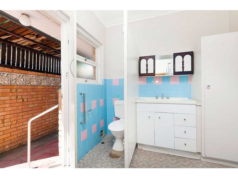 10 Kerry Street, Hamilton Hill WA 6163