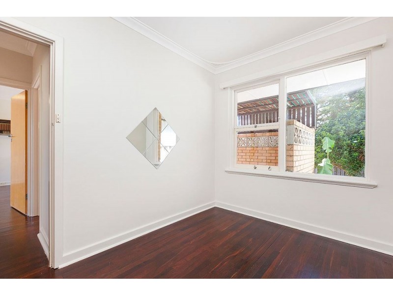 10 Kerry Street, Hamilton Hill WA 6163