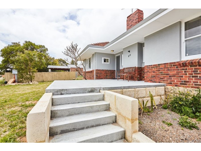20 Arthur Road, Hamilton Hill WA 6163