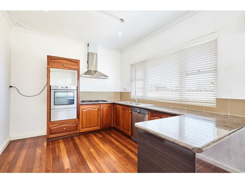 20 Arthur Road, Hamilton Hill WA 6163