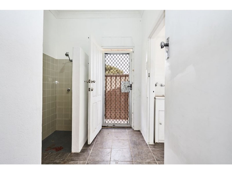 20 Arthur Road, Hamilton Hill WA 6163