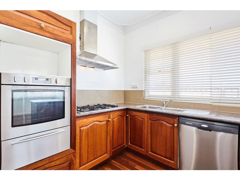 20 Arthur Road, Hamilton Hill WA 6163