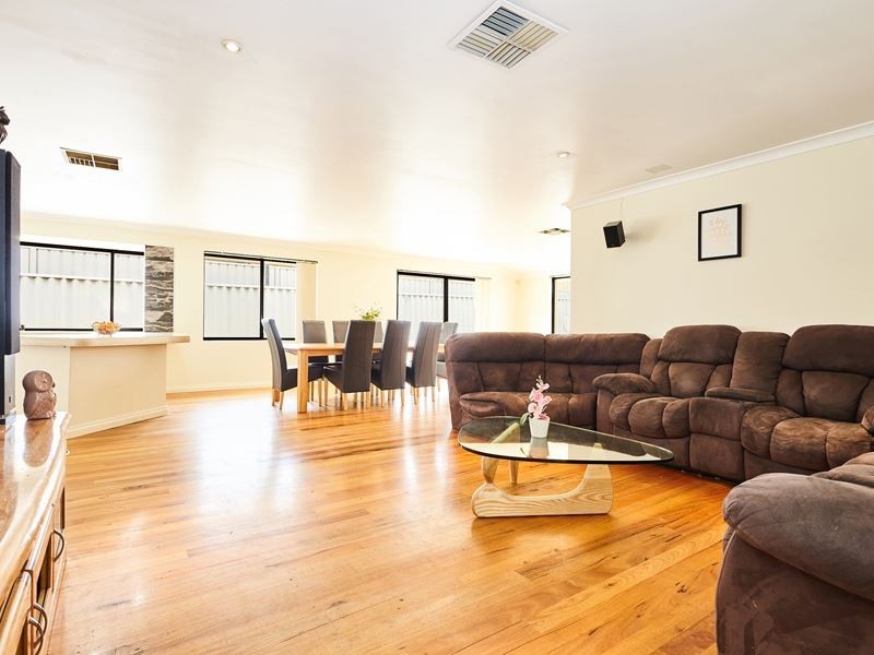 12 Tindal Avenue, Yangebup WA 6164