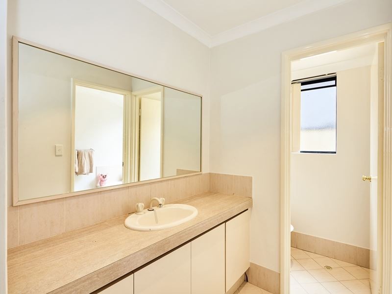 12 Tindal Avenue, Yangebup WA 6164