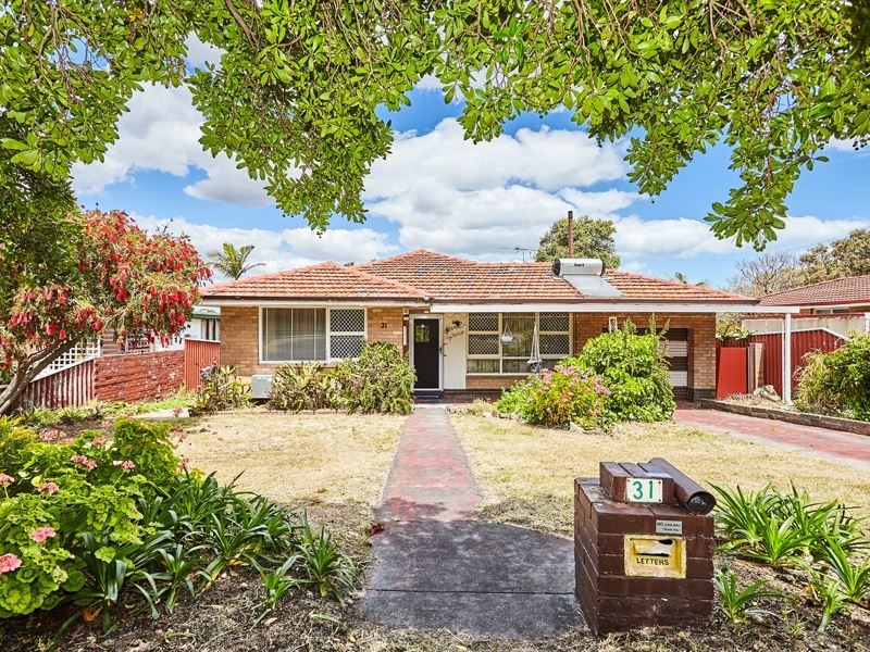 31 Fulton Street, Hamilton Hill WA 6163