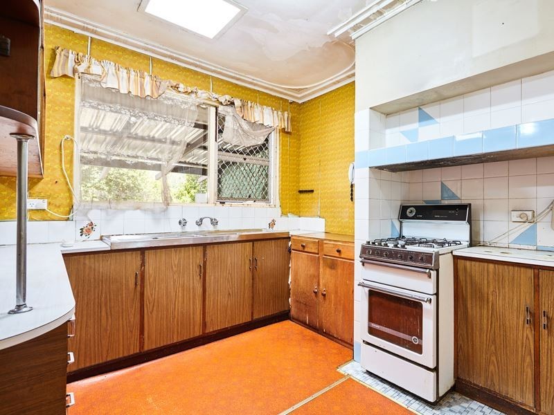 31 Fulton Street, Hamilton Hill WA 6163