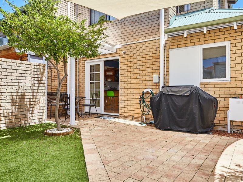 4/10 Pier Street, East Fremantle WA 6158