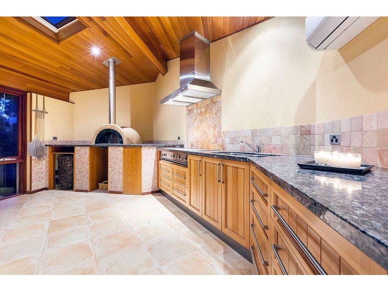 11 Kingston Heath Mews, Jandakot WA 6164