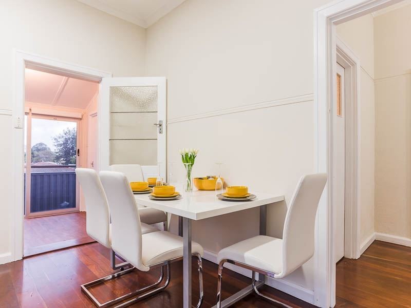 1/121 Healy Rd, Hamilton Hill WA 6163