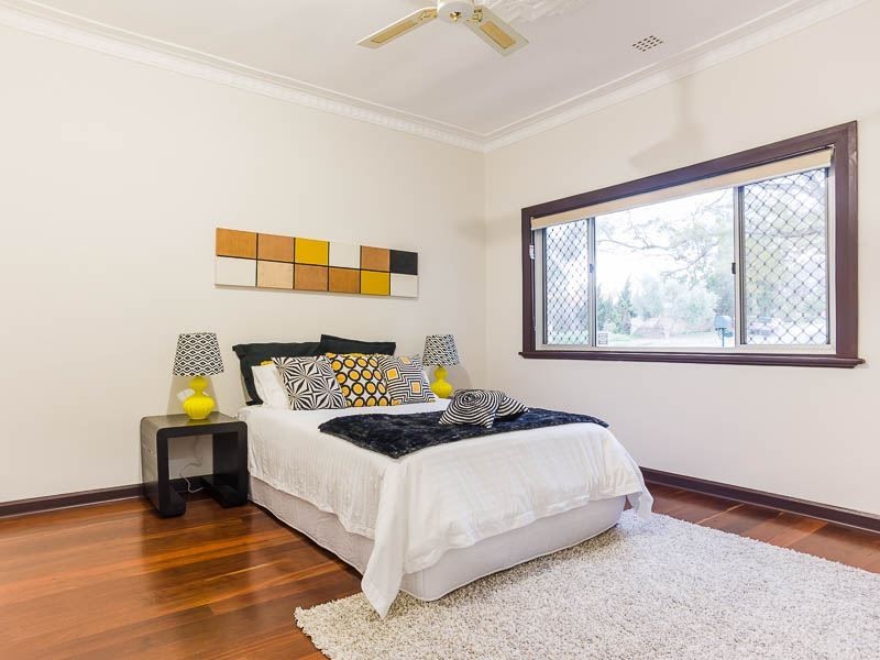 1/121 Healy Rd, Hamilton Hill WA 6163