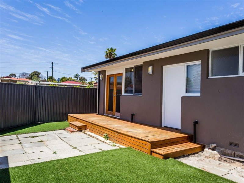 84 Edeline Street, Spearwood WA 6163