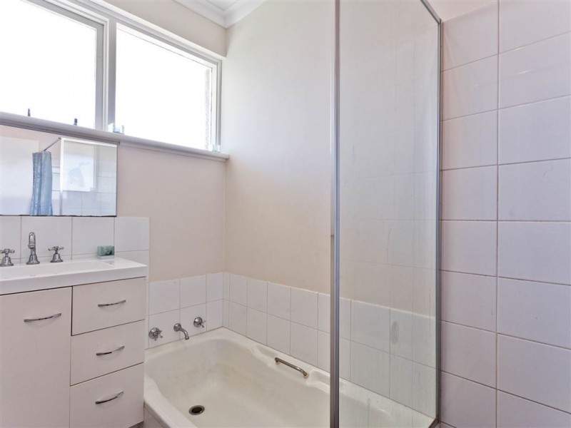 84 Edeline Street, Spearwood WA 6163