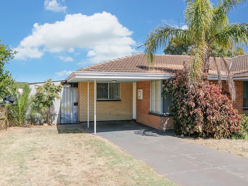 51B Hamilton Rd, Hamilton Hill WA 6163