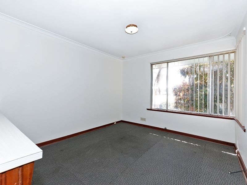 51B Hamilton Rd, Hamilton Hill WA 6163