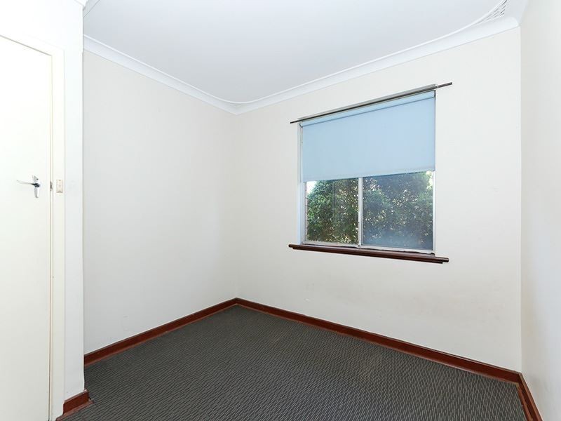 51B Hamilton Rd, Hamilton Hill WA 6163