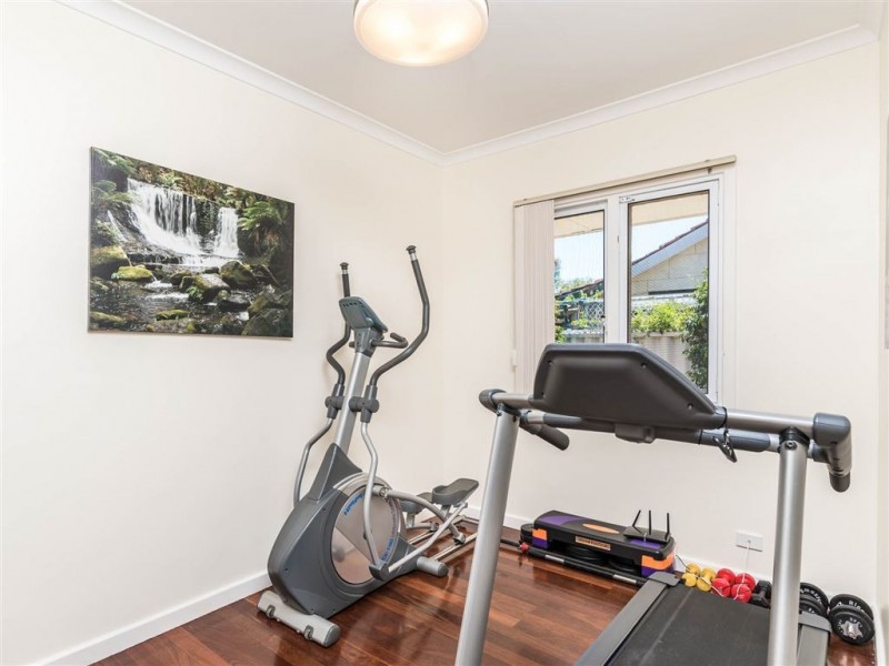 15 Latham Street, Ashfield WA 6054