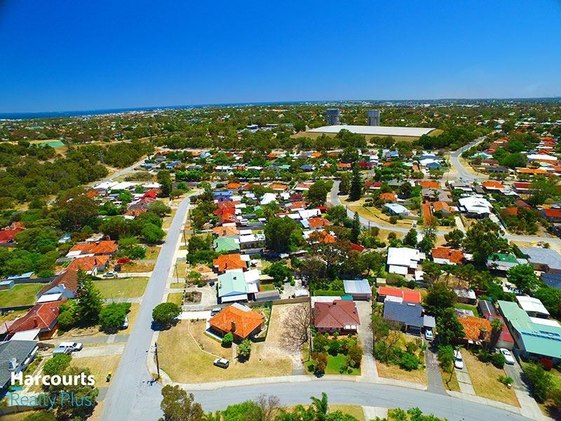 2 Alonso Street, Coolbellup WA 6163