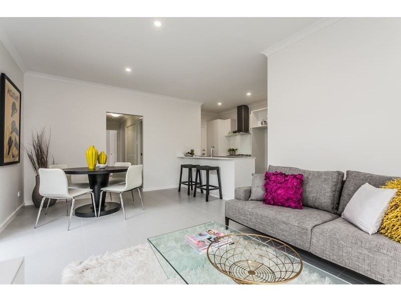 3/15 Hood St, Hamilton Hill WA 6163