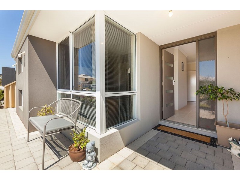 8 Blossom Chase, Aubin Grove WA 6164