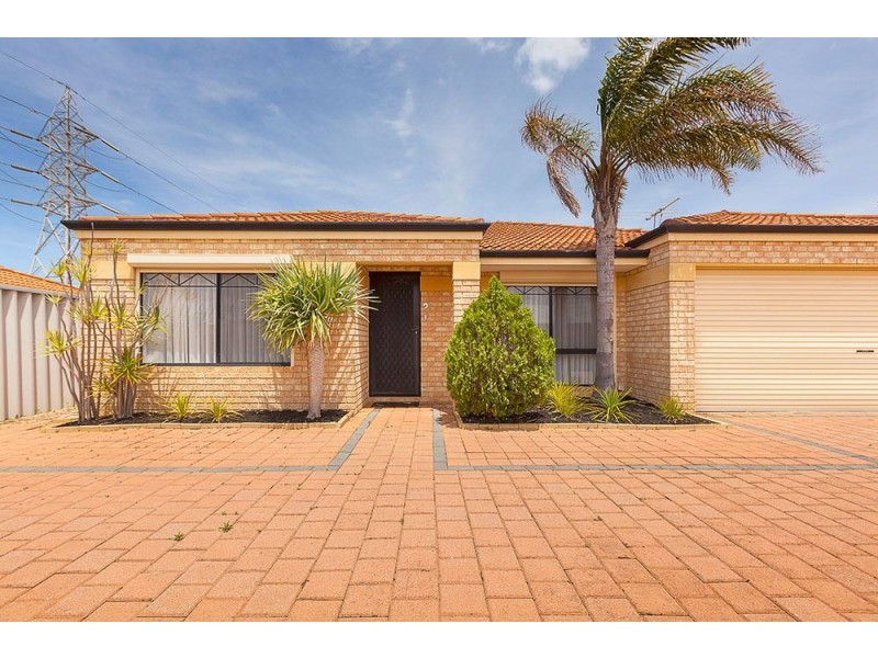 2/68 Garden Road, Spearwood WA 6163