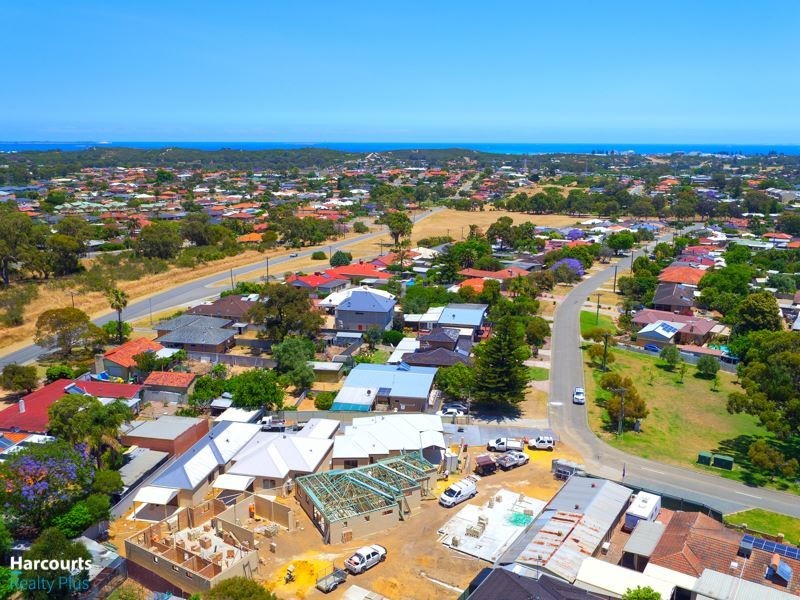 1/6 Sawle Road, Hamilton Hill WA 6163