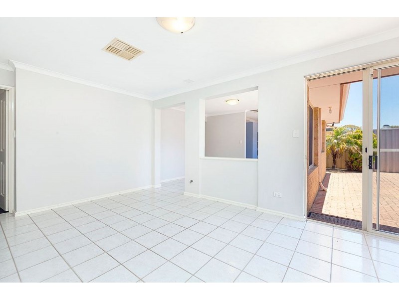 2/453 Rockingham Road, Spearwood WA 6163