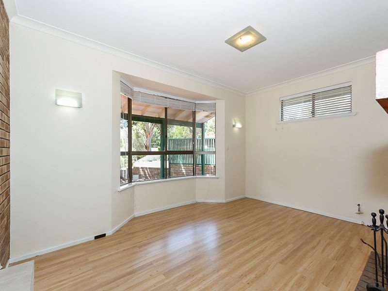 3 Ives Close, Samson WA 6163