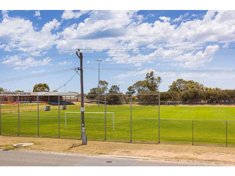 41 & 41A Azelia Road, Spearwood WA 6163