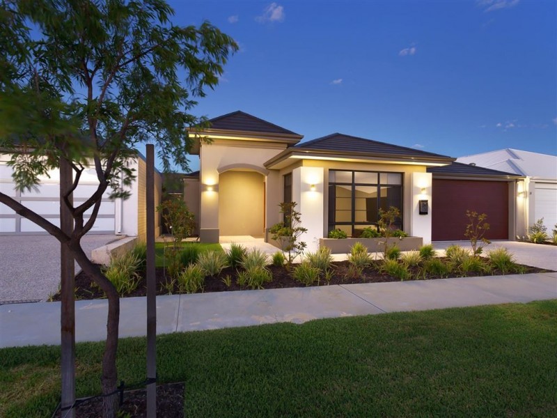 30 Elderflower Street, Banjup WA 6164