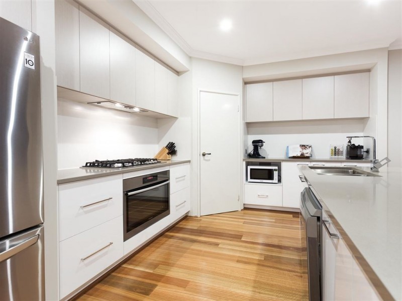 30 Elderflower Street, Banjup WA 6164