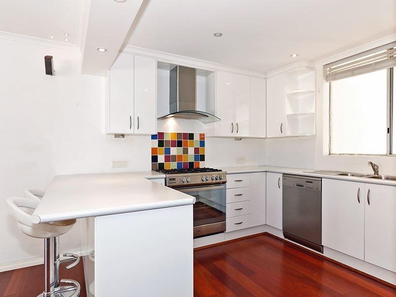 22 Harfleur Place, Hamilton Hill WA 6163